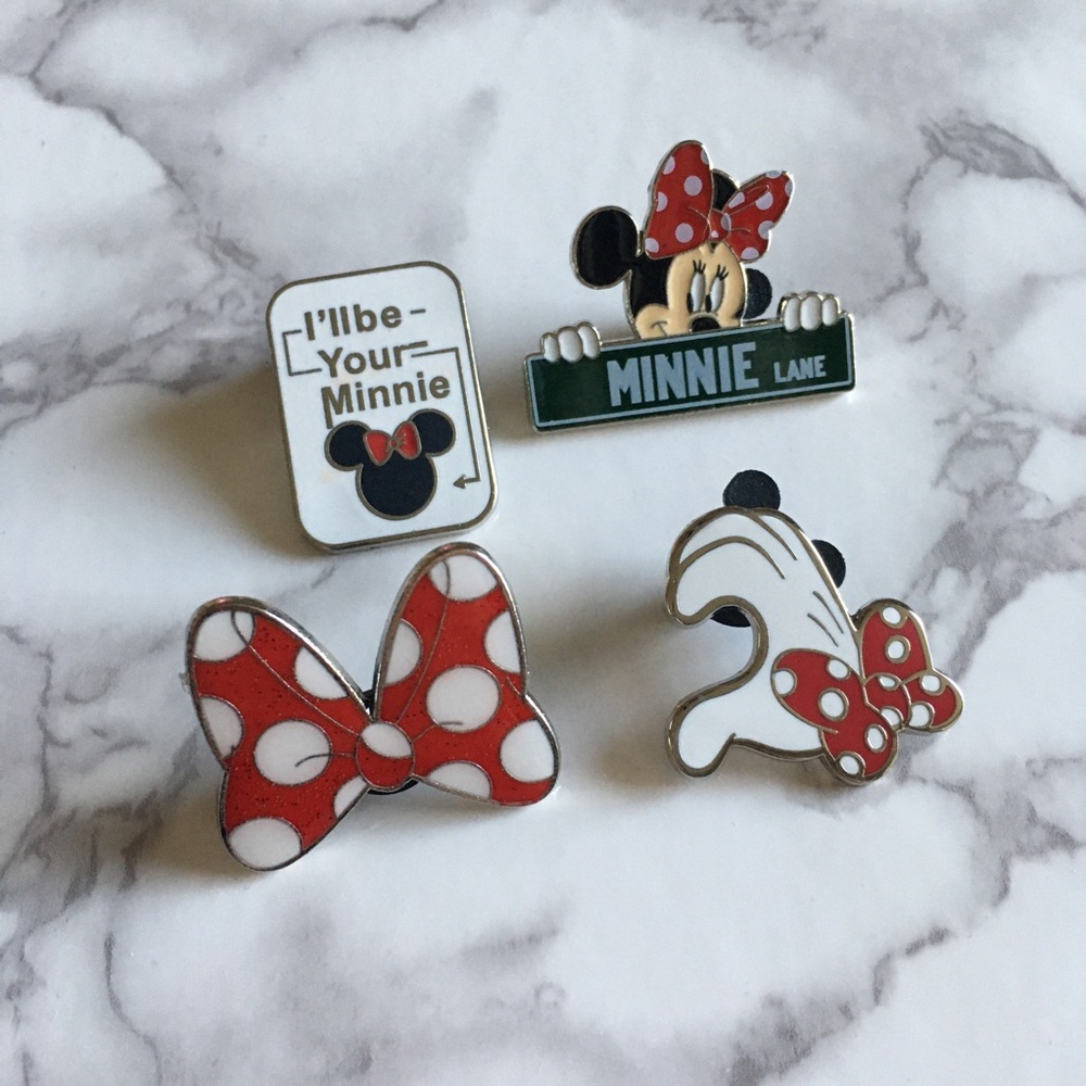Disney Minnie Mouse Pins Set of 4